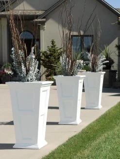 Fairfield Self-Watering Tall Patio Planters, 28” 12 Fairfield Self-Watering Tall Patio Planters, 28” -Garden Tools Store 39 342 106V tif
