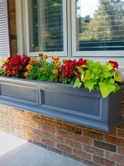 Fairfield Self-Watering Window Box, 4’ -Garden Tools Store 39345 100V tif