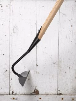 Gardener's Lifetime Half-Moon Hoe -Garden Tools Store 8586976 2554 tif