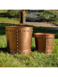 Riveted Planters, Set Of 2 -Garden Tools Store 8610032 05v