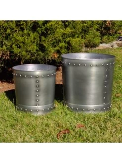 Riveted Planters, Set Of 2 -Garden Tools Store 8610081 06v